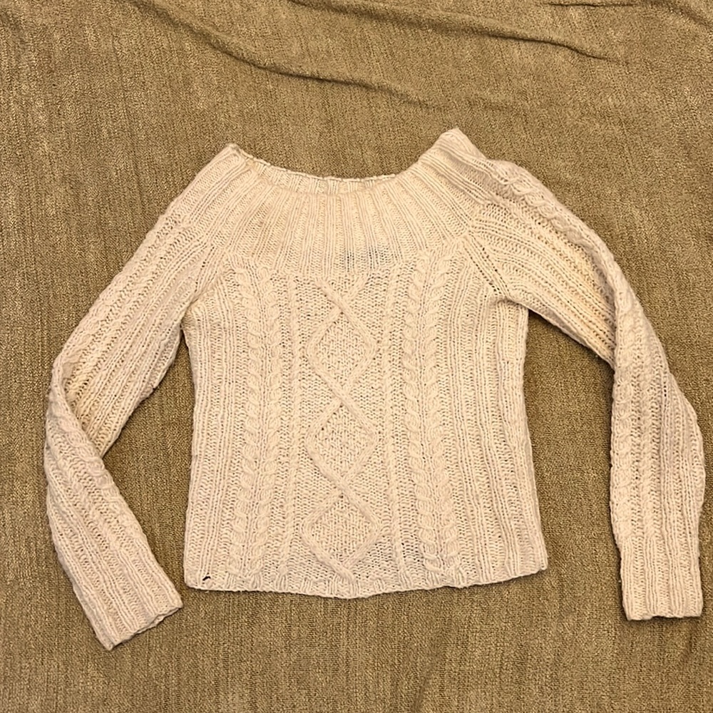 Gently used cream wide neck sweater. Vintage. Express brand. Women’s Large
